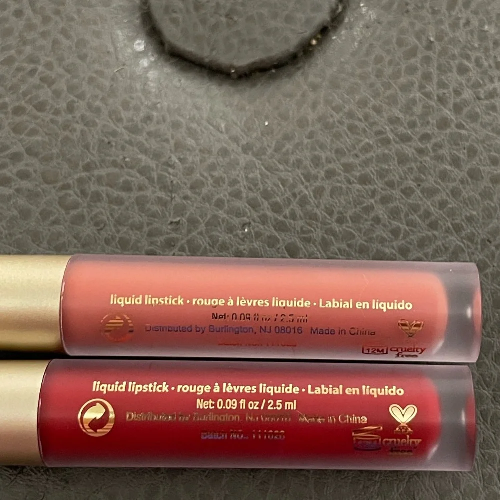 Bebe Matte Kisses Liquid Lipstick true red and natural pink full size set of two - Picture 9 of 10